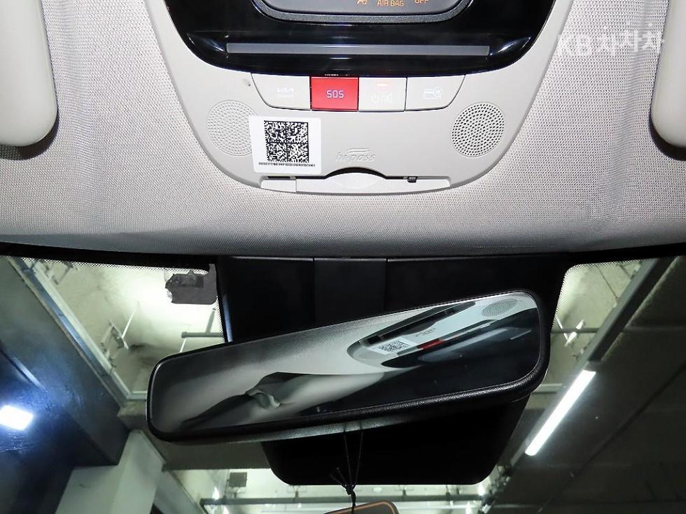 2023 - kia ev6