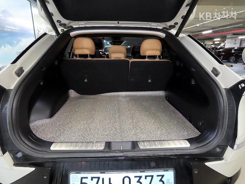 2023 - kia ev6
