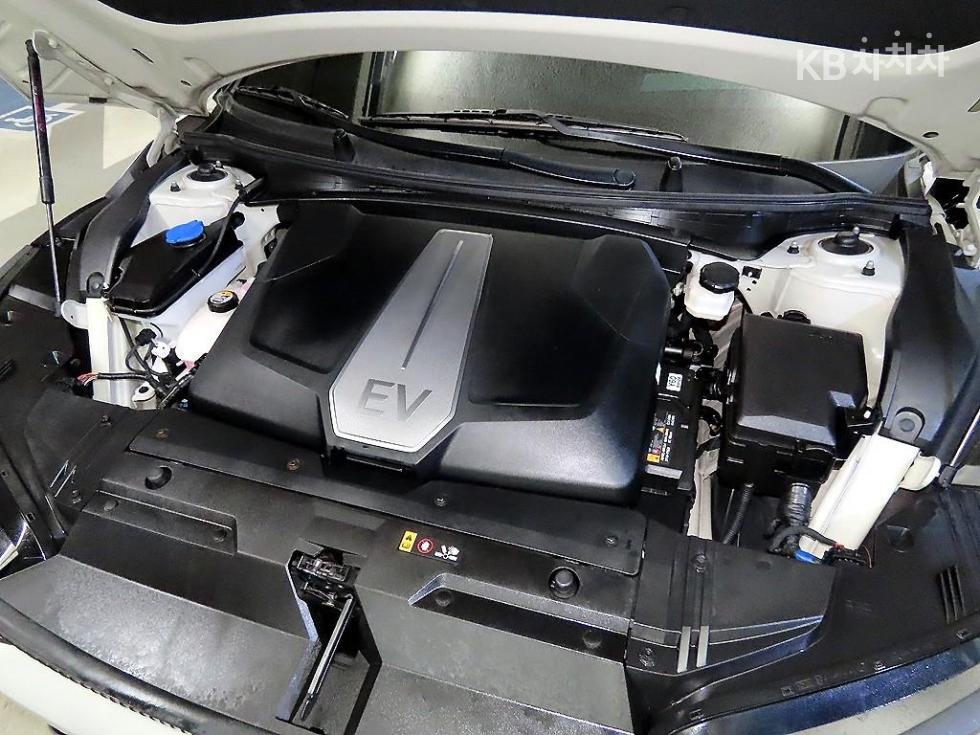 2023 - kia ev6