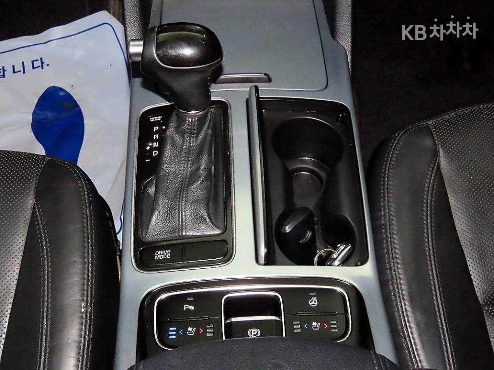 2016 - kia k7