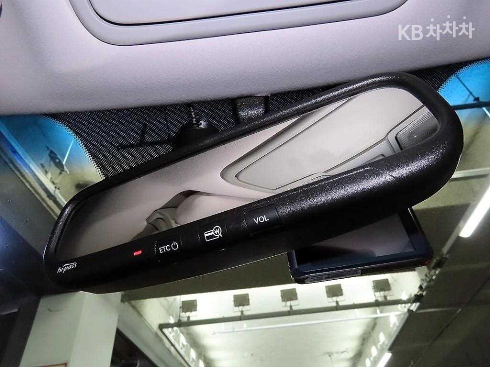 2016 - kia k7