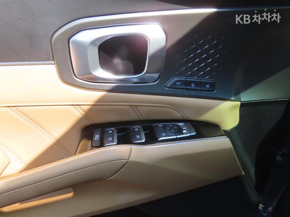 2021 - kia sorento