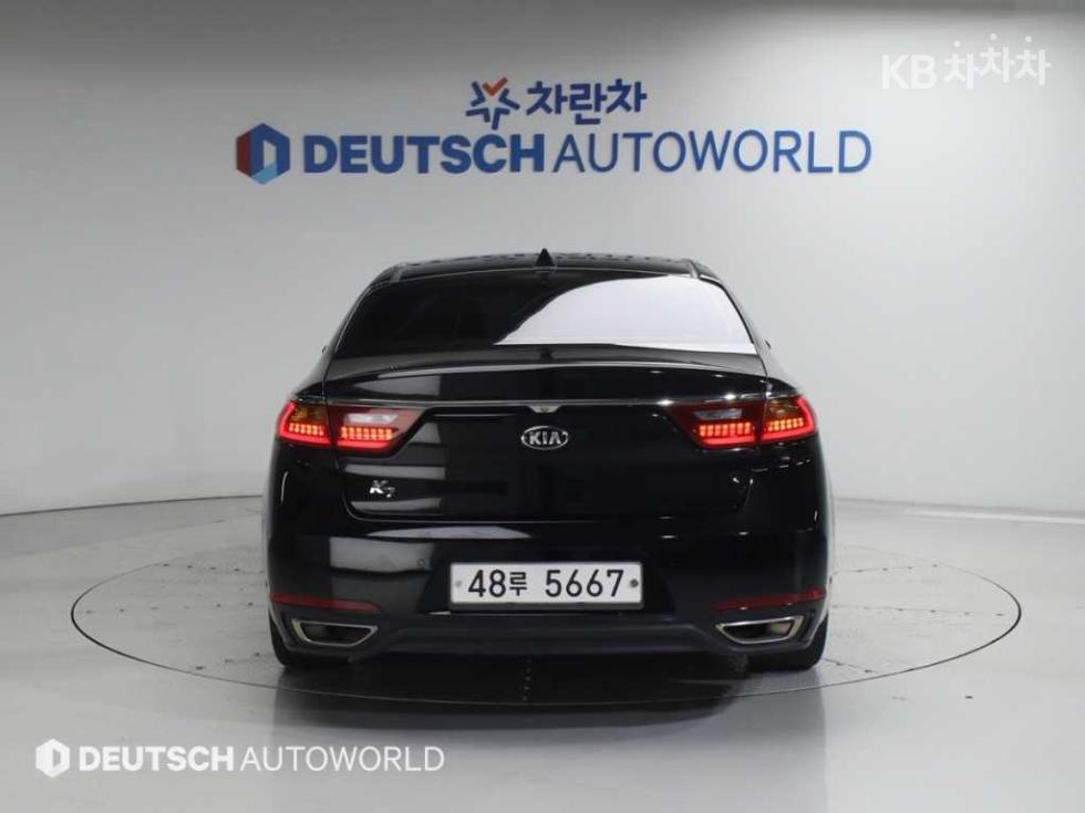 2017 - kia k7