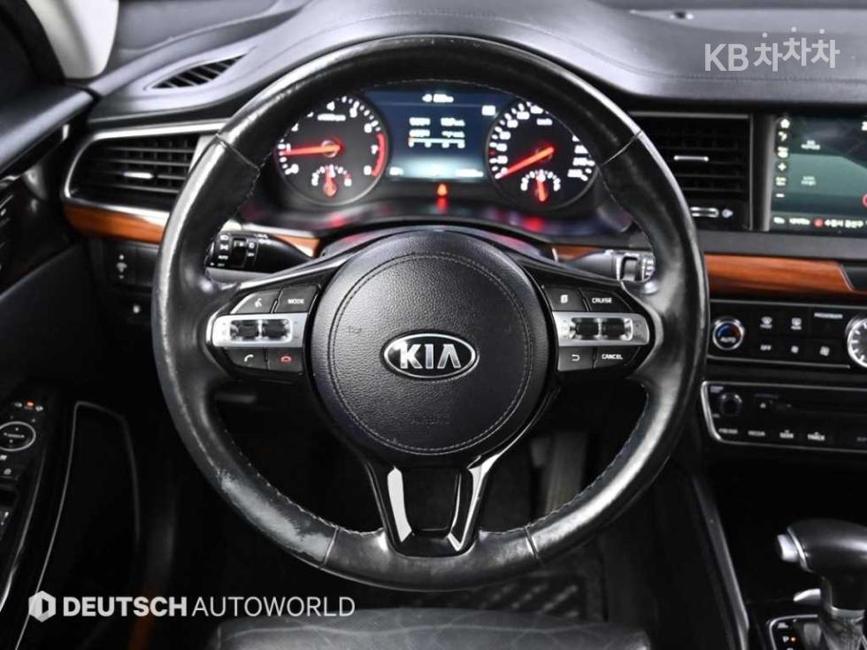 2017 - kia k7