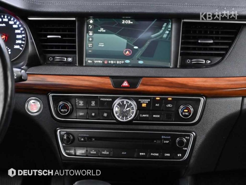 2017 - kia k7