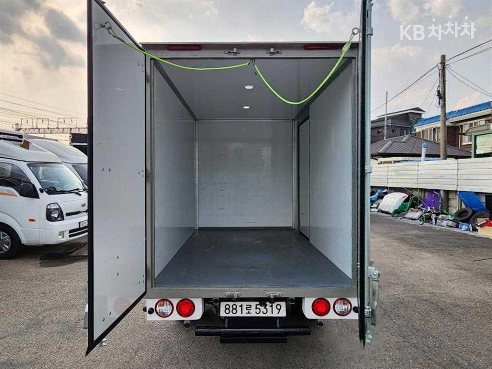 2025 - kia bongo iii