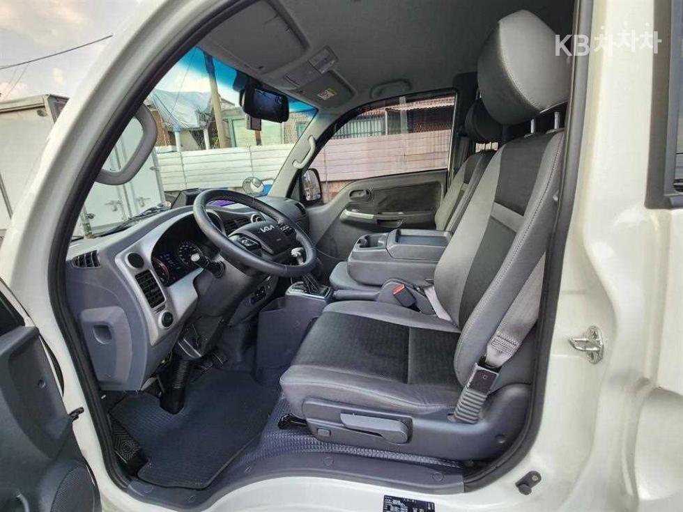 2025 - kia bongo iii