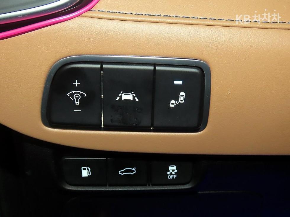Hyundai Grandeur — miniaturë 13