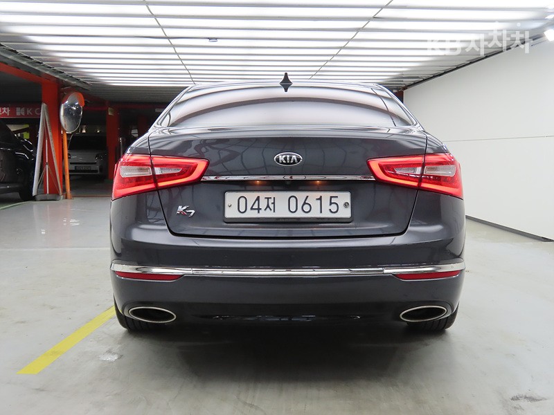 2016 - kia k7