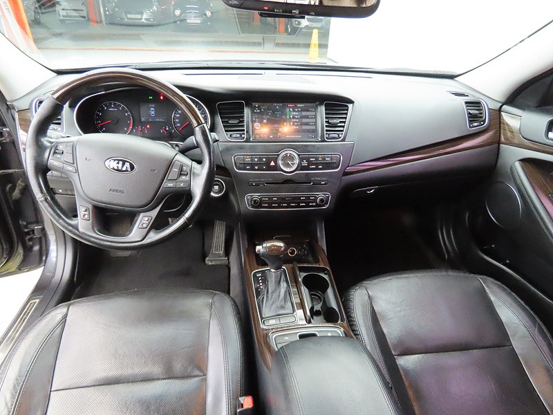 2016 - kia k7