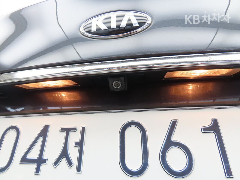 2016 - kia k7
