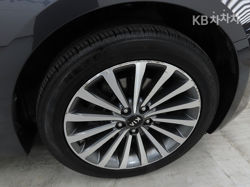 2016 - kia k7