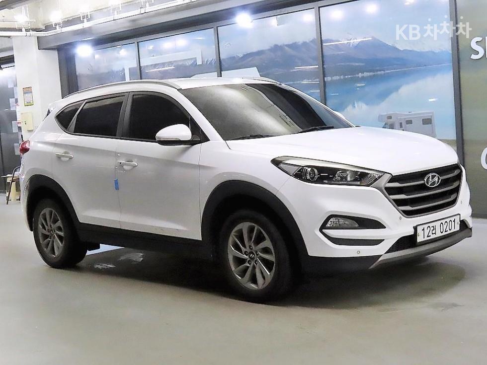 2016 hyundai tucson Diesel (e-VGT UⅡ)1.7 2WD modern