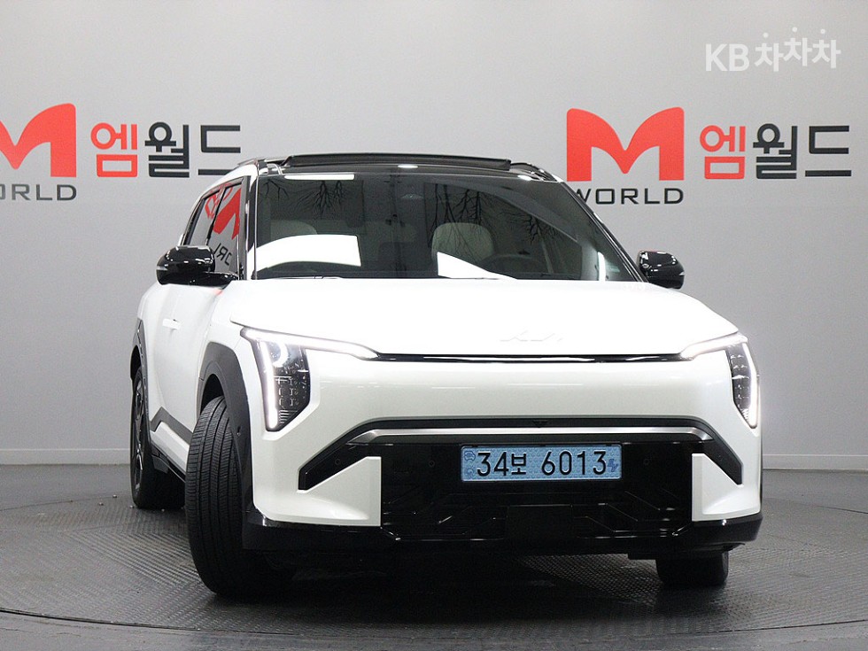 2025 - kia ev3