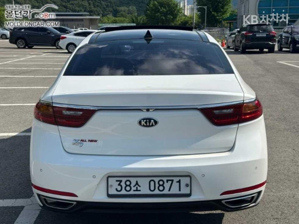 2016 - kia k7