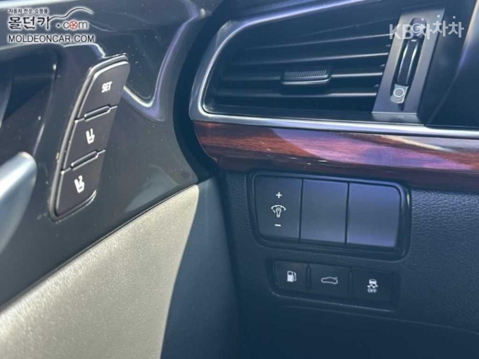 2016 - kia k7