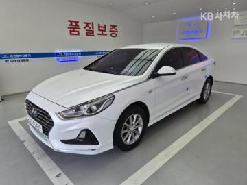 Hyundai Sonata 2.0 LPi 렌터카 — foto 1