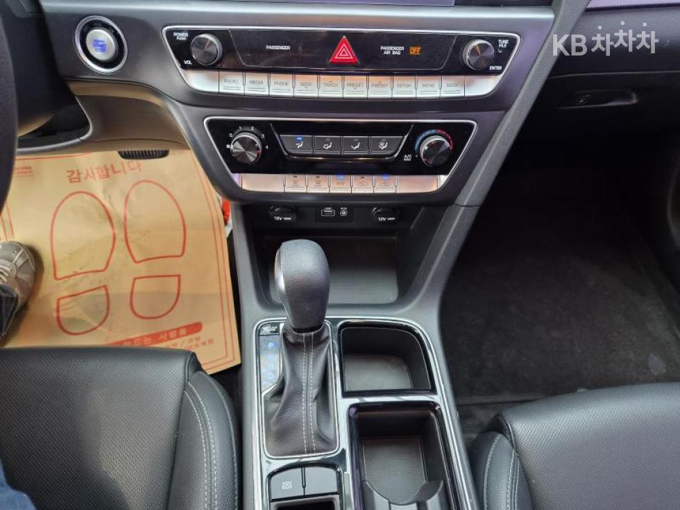 Hyundai Sonata — miniaturë 15