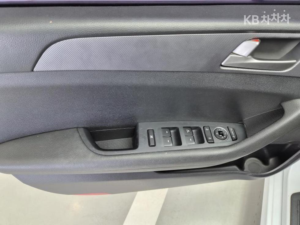Hyundai Sonata — miniaturë 23