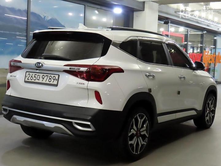 Kia Seltos 1.6 Gasoline Turbo 2WD Signature — фото 4