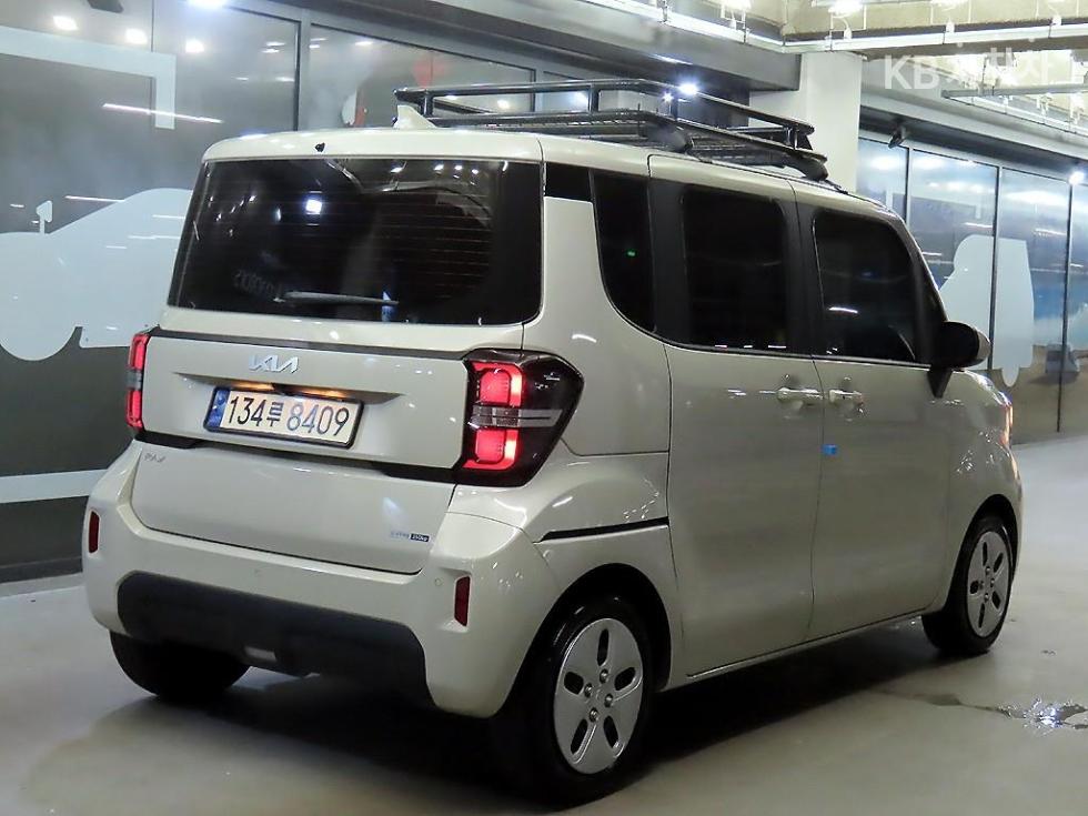 2024 - kia kia