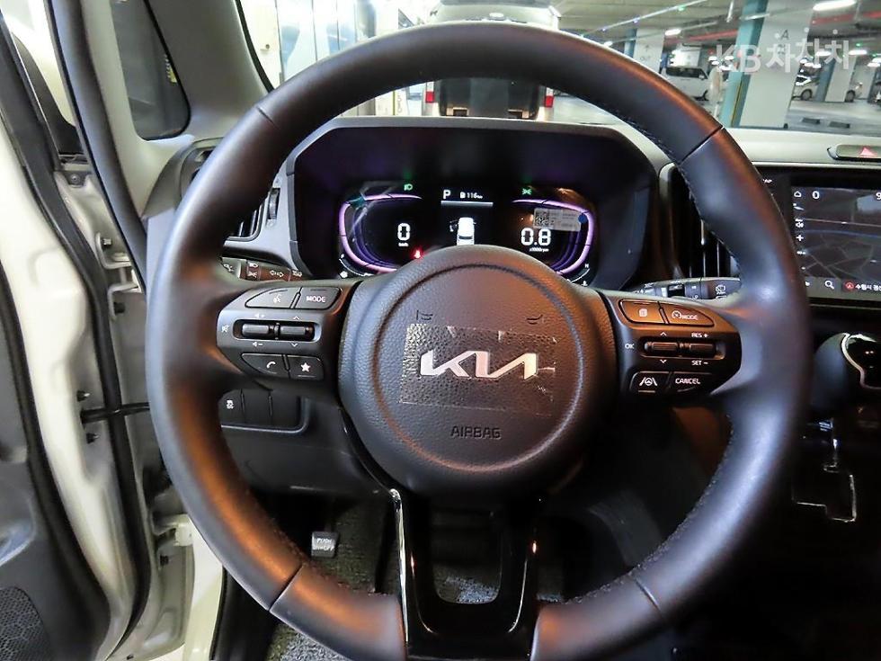 2024 - kia kia