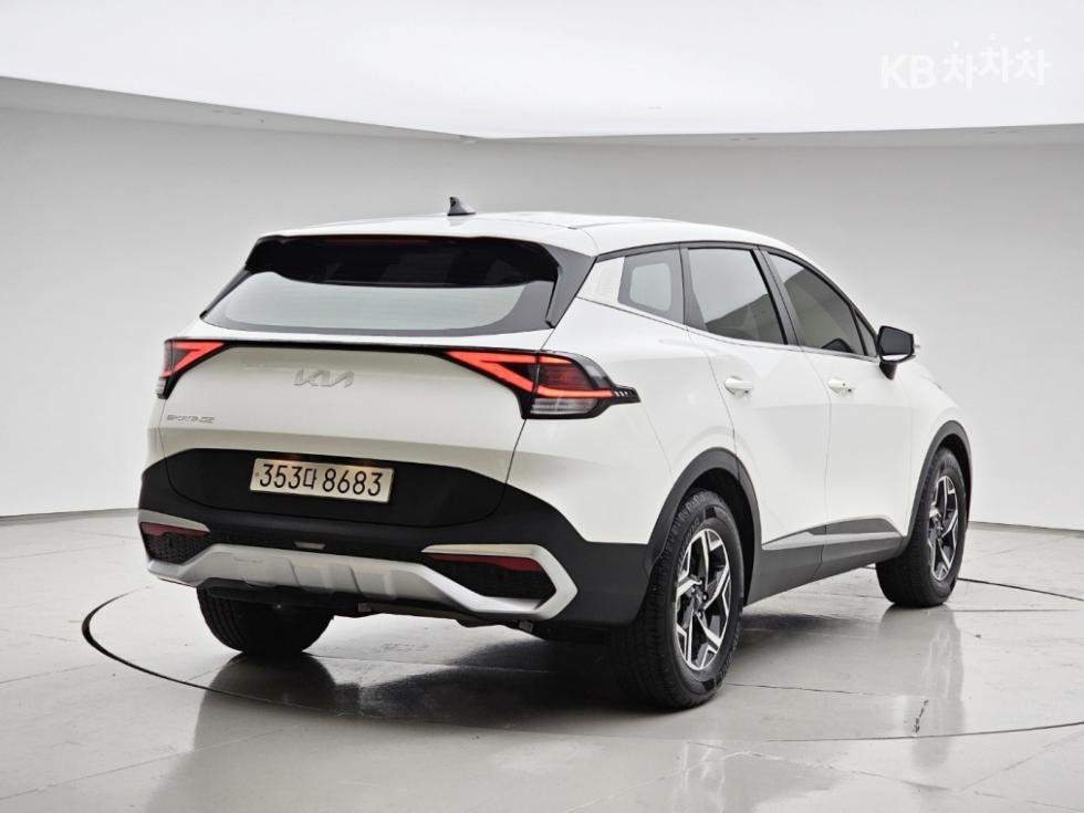 2024 - kia sportage