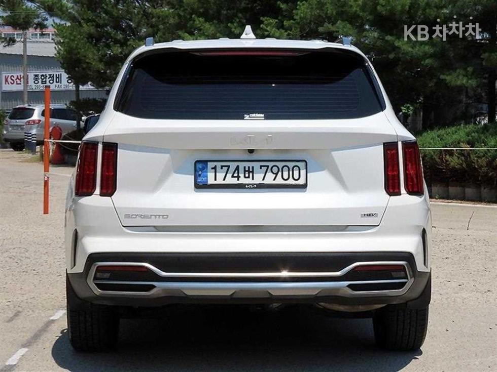 2023 - kia sorento