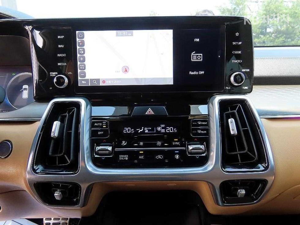 2023 - kia sorento