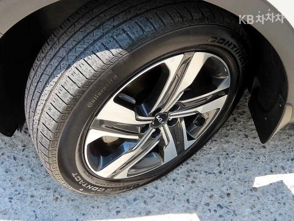 2023 - kia sorento