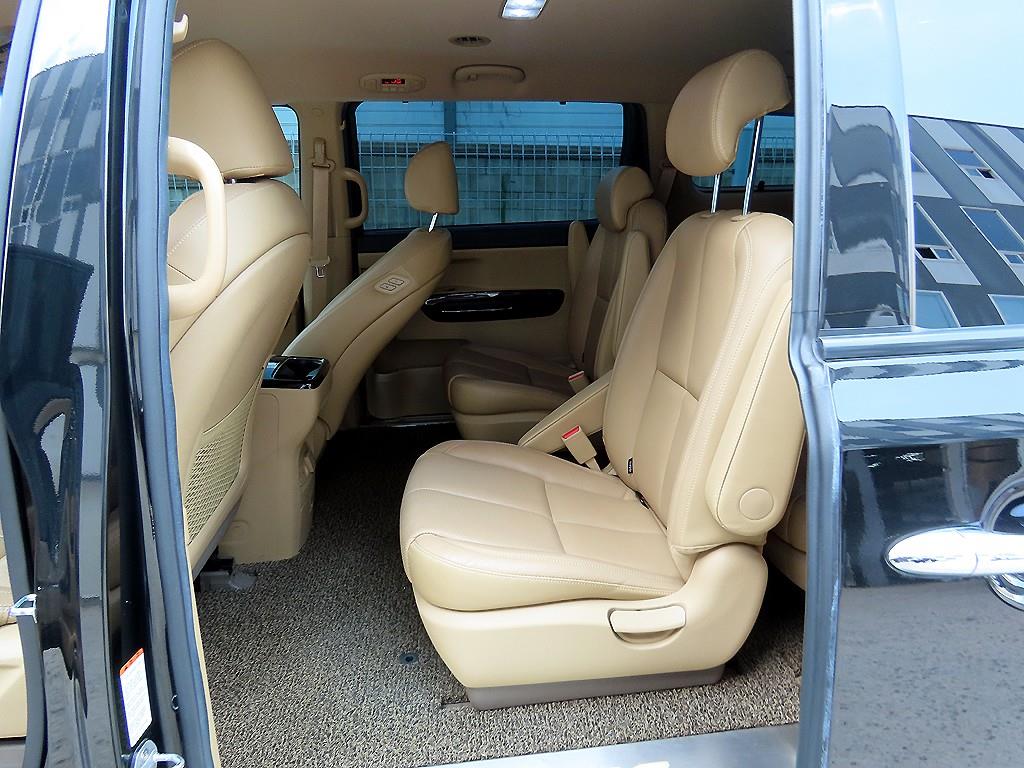 2016 - kia carnival