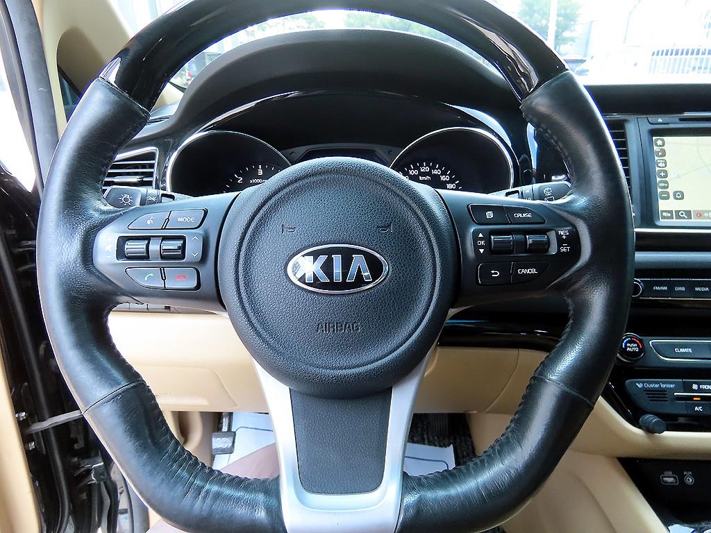 2016 - kia carnival