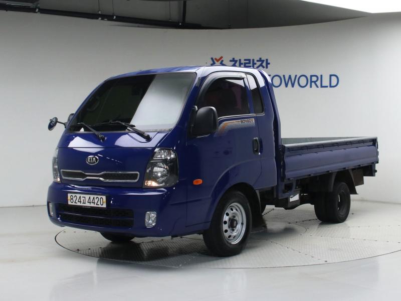 2016 - kia bongo iii
