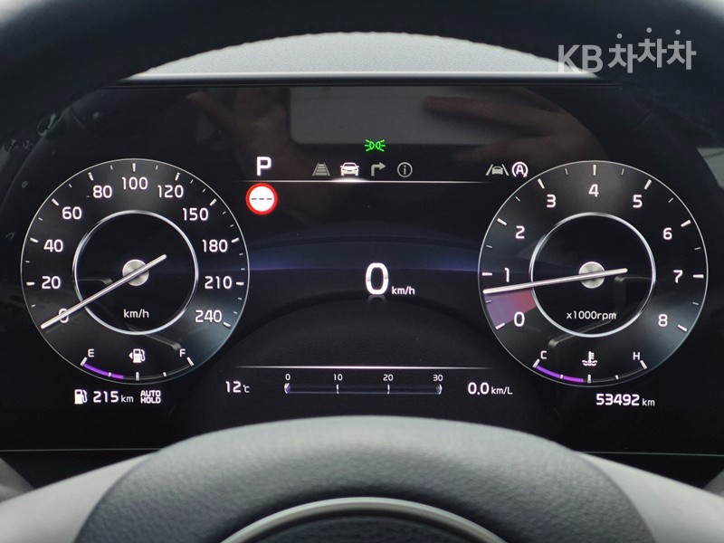 2023 - kia sportage