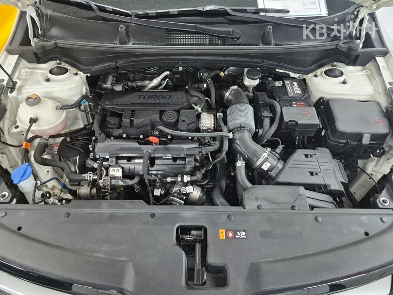 2023 - kia sportage