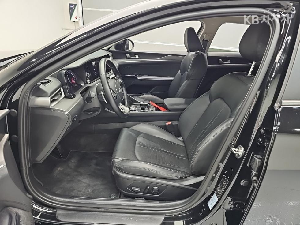 2020 - kia k5