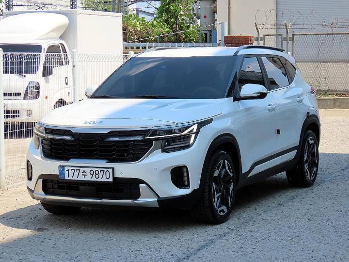 Kia Seltos SP2 1.6 T-GDI 2WD Signature Gravity — фото 2