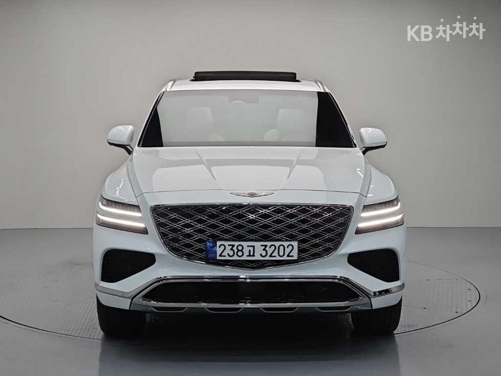 2025 Genesis GV80 photo