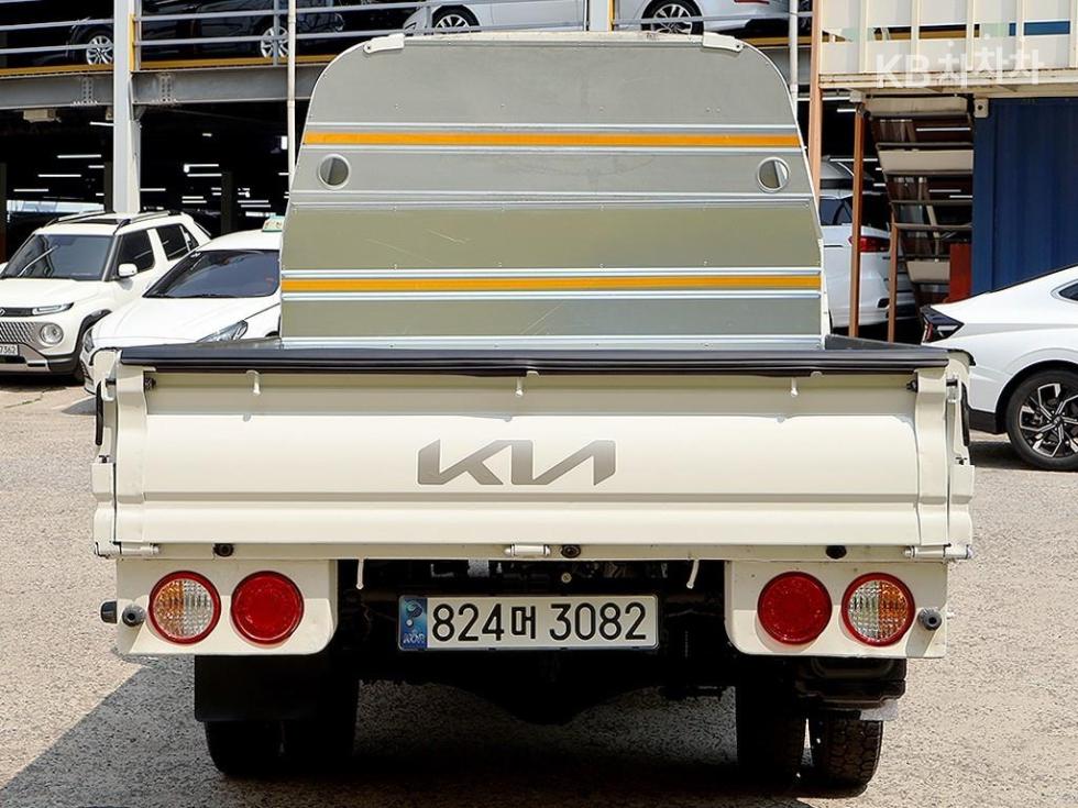 2023 - kia bongo iii