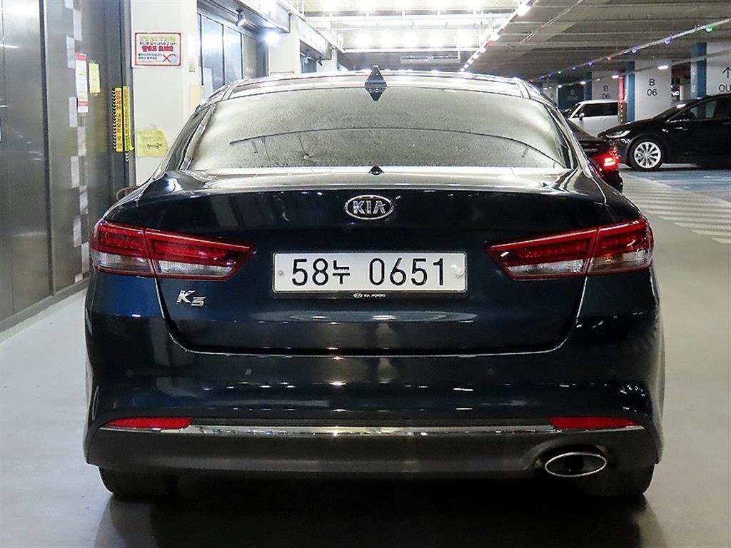 2017 - kia k5