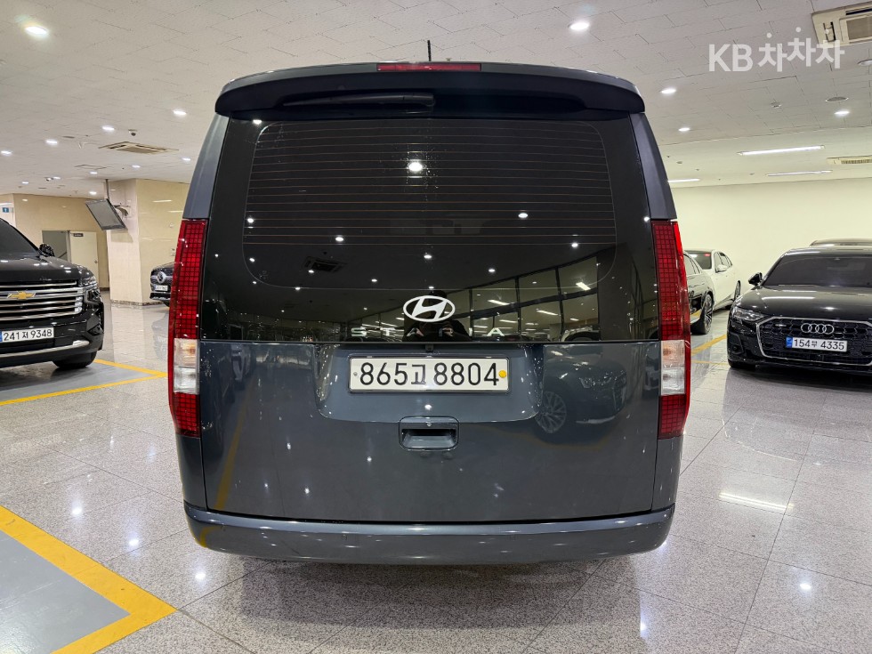 Hyundai Staria — miniaturë 4
