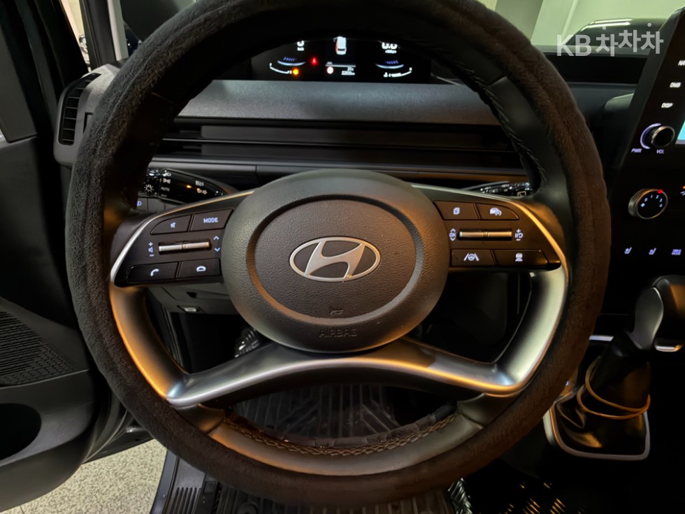 Hyundai Staria — miniaturë 8