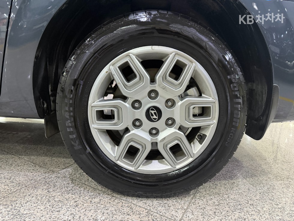 Hyundai Staria — miniaturë 20
