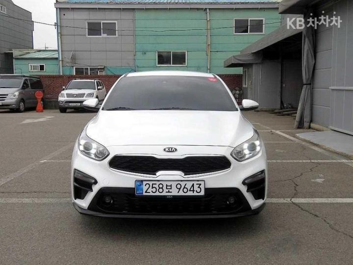 Kia K3 1.6 Gasoline Prestige — фото 2
