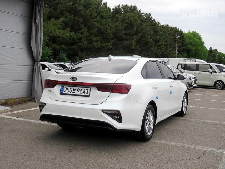 Kia K3 1.6 Gasoline Prestige — фото 4