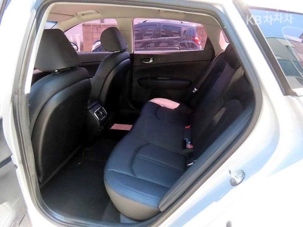 2018 - kia k5