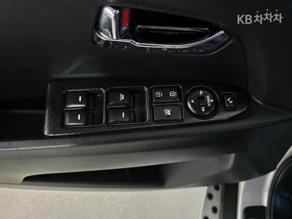 2014 - kia sportage