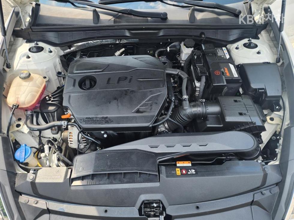 Hyundai Sonata — miniaturë 17