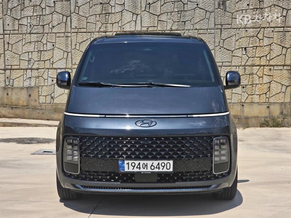 Hyundai Staria — miniaturë 2