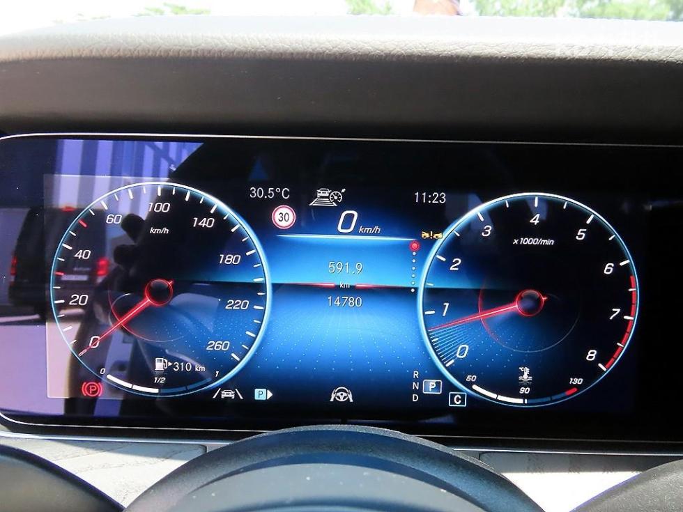 2022 Mercedes-Benz E (W213) photo
